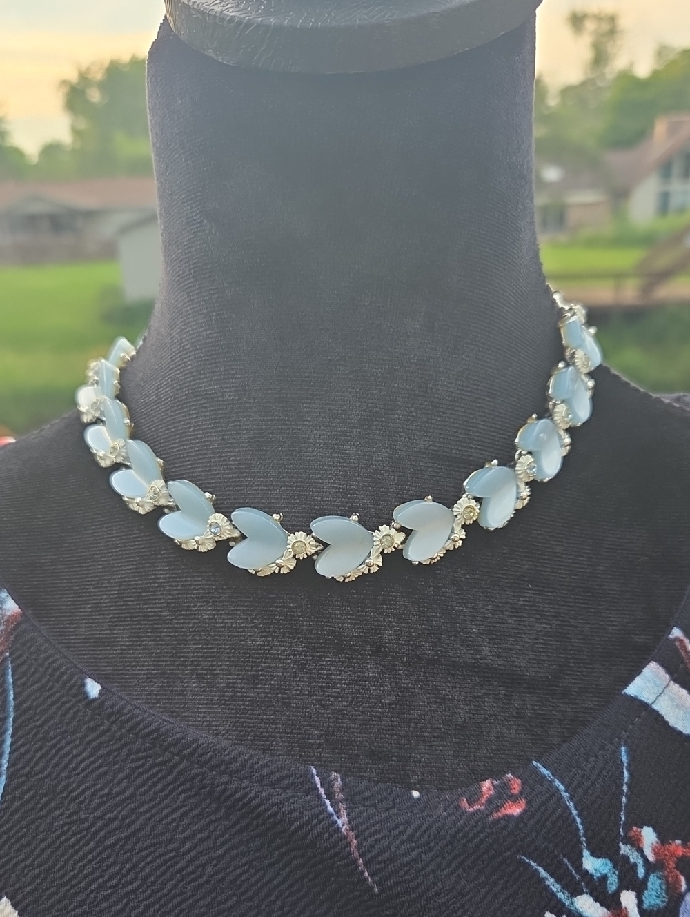 Light Blue Leaf Crystal Choker Necklace - Unbranded